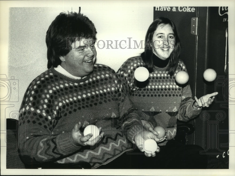 1989 Press Photo Joe Murray &amp; fiance Susan Kirby in Saratoga Springs, New York- Historic Images