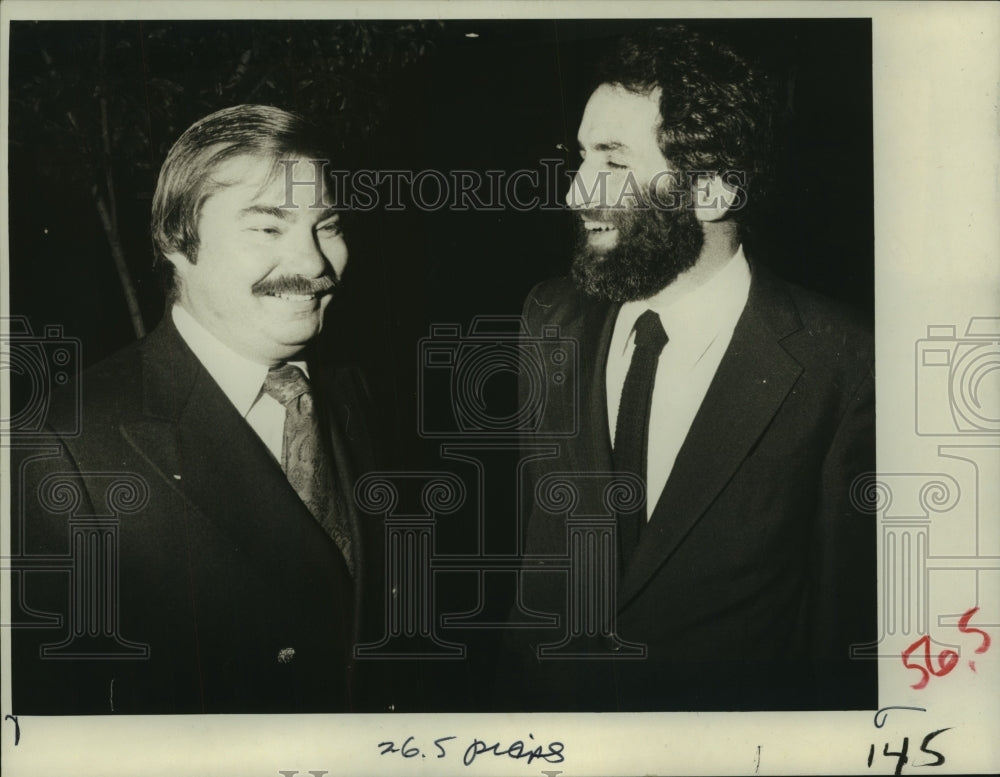 1980 Press Photo New & Old Auto Cap Chairman Jeff Musiker & Robert Newer, T-Way- Historic Images