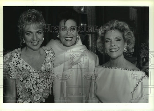 1993 Press Photo Soap opera stars & local TV personality at Saratoga, NY benefit- Historic Images