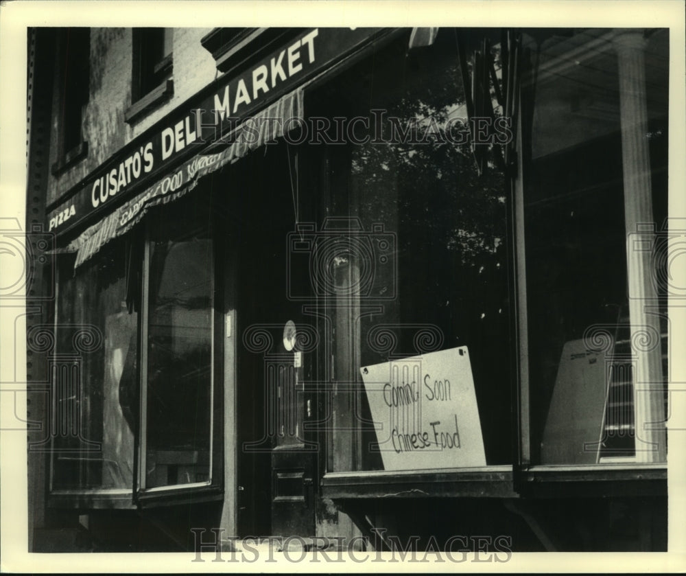 1986 Press Photo Sign announces new restaurant in former Albany, NY deli locale- Historic Images