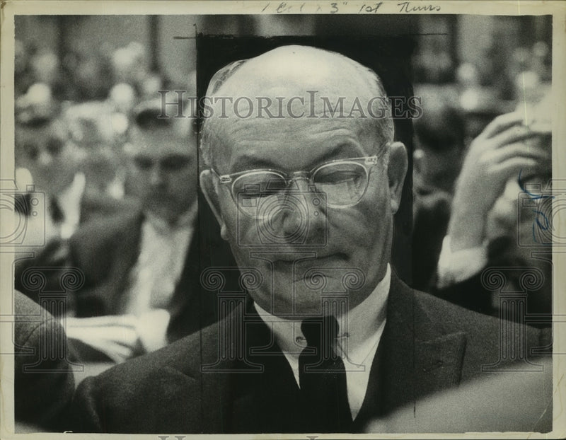Load image into Gallery viewer, 1961 Press Photo New York State Senate Minority Leader Joseph Zaretzki
