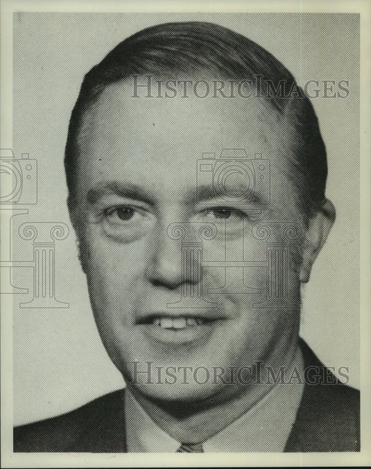 1975 Press Photo K.E. Mortenson - tua10271