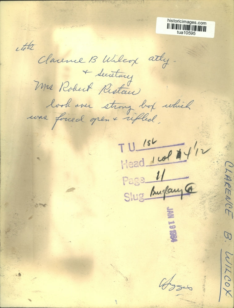 1964 Press Photo Albany, NY attorney examines strongbox forced open in burglary