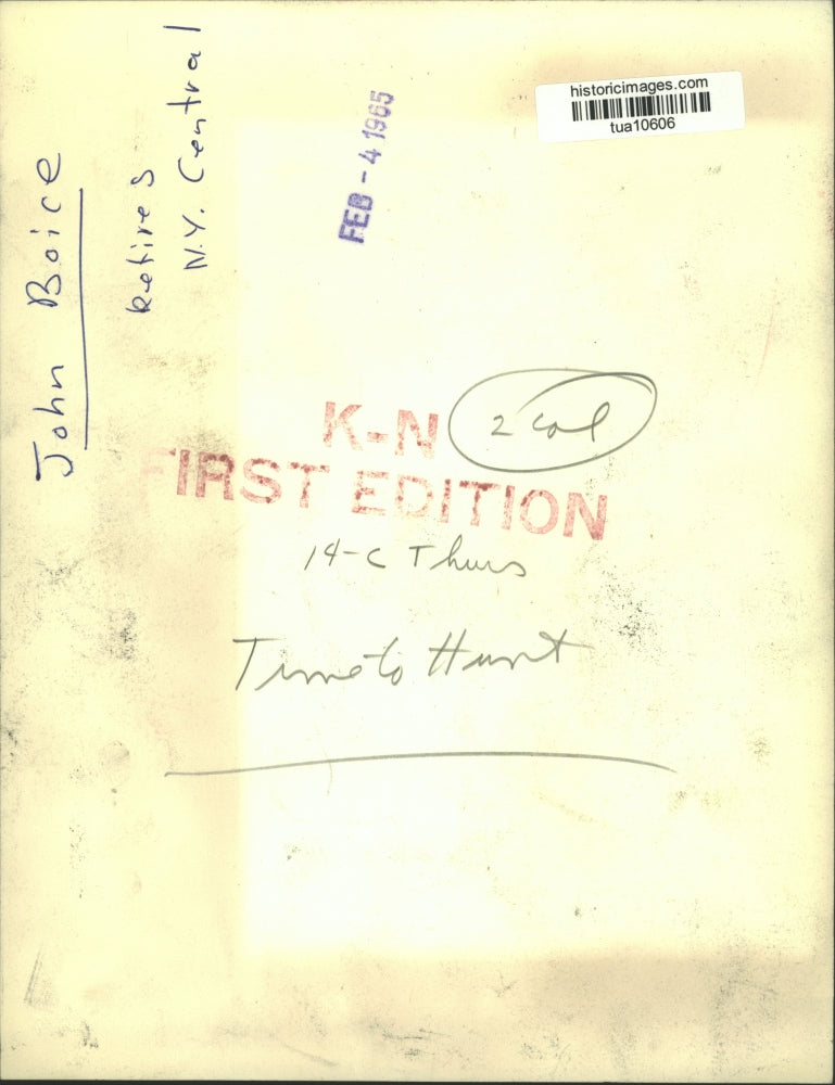 1965 Press Photo John Boice examines trophy deer mount in New York - tua10606