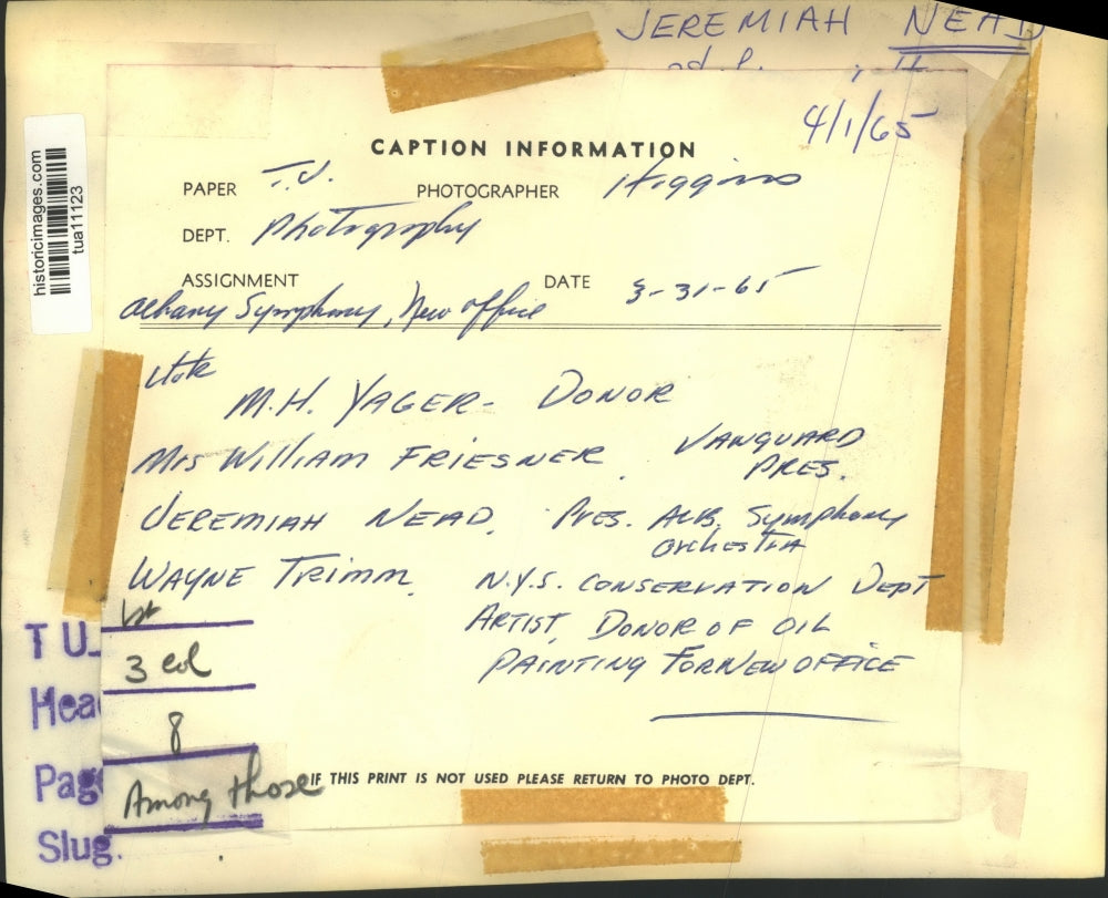 1965 Press Photo Dignitaries check out new offices for Albany, New York Symphony