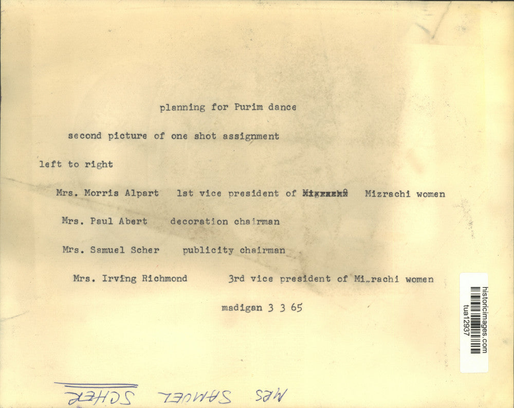 1965 Press Photo Mizrachi Womens group plan for Purim Dance - tua12937