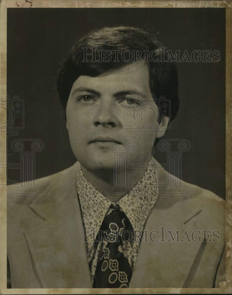 1976 Press Photo Edward O'Brien, Sports Director, WAST, Albany, New York- Historic Images