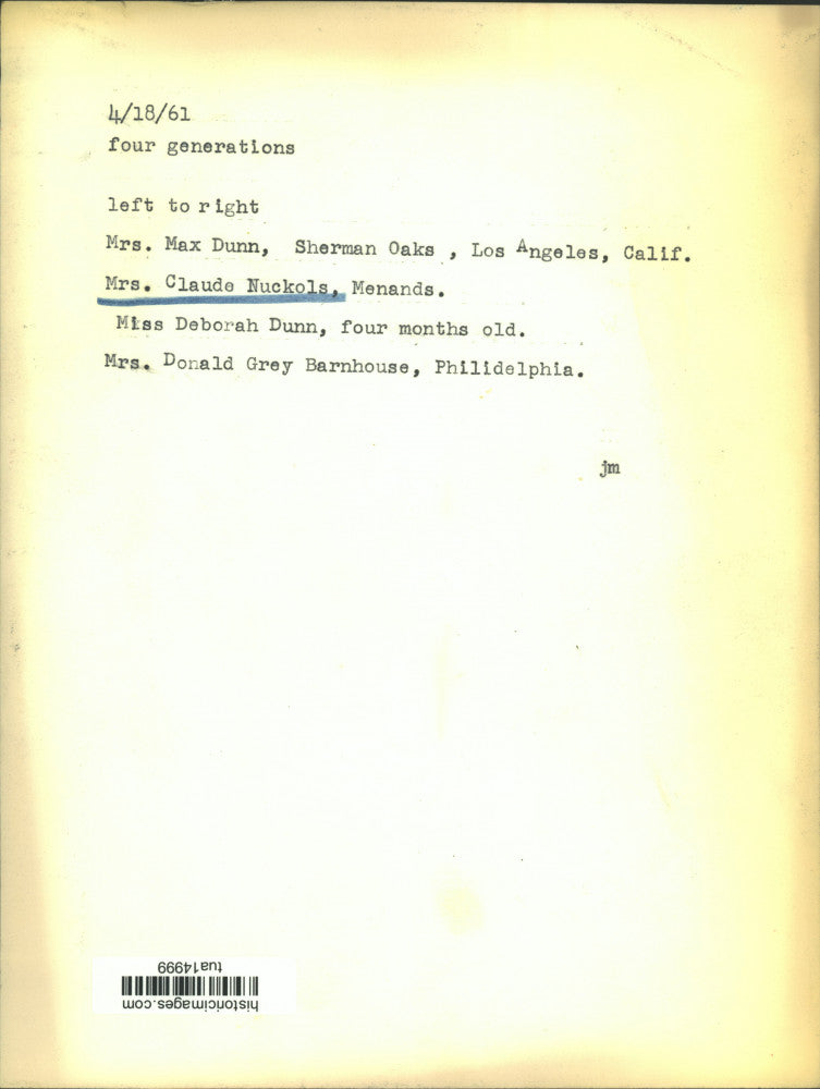 1961 Press Photo Four generations of family pose for photo - tua14999