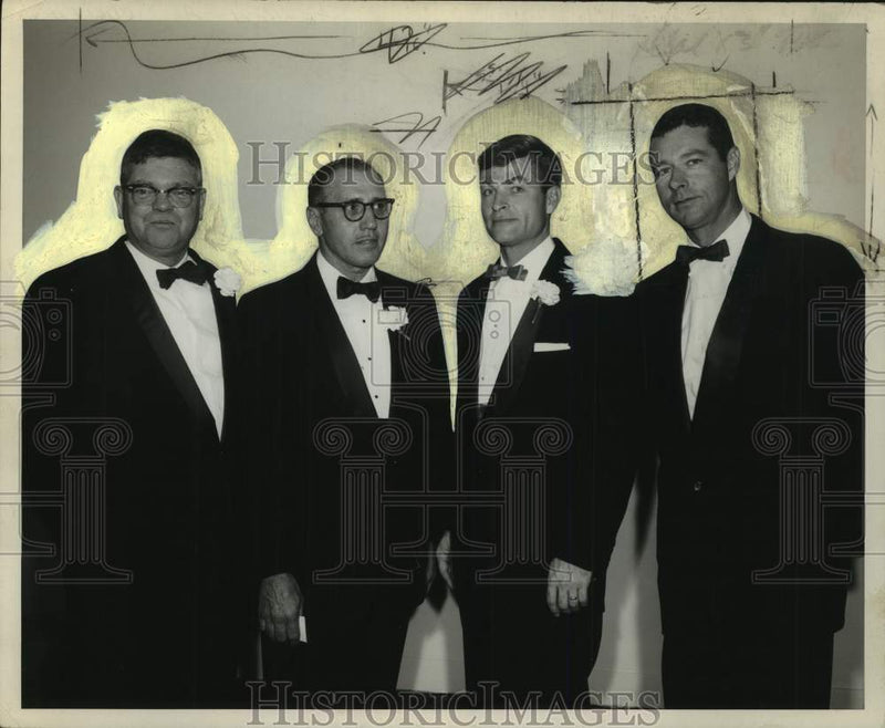 Load image into Gallery viewer, 1965 Press Photo Eugene Halbach, Dick Dorristel, Fred Zali Stephen A Scullen, Jr
