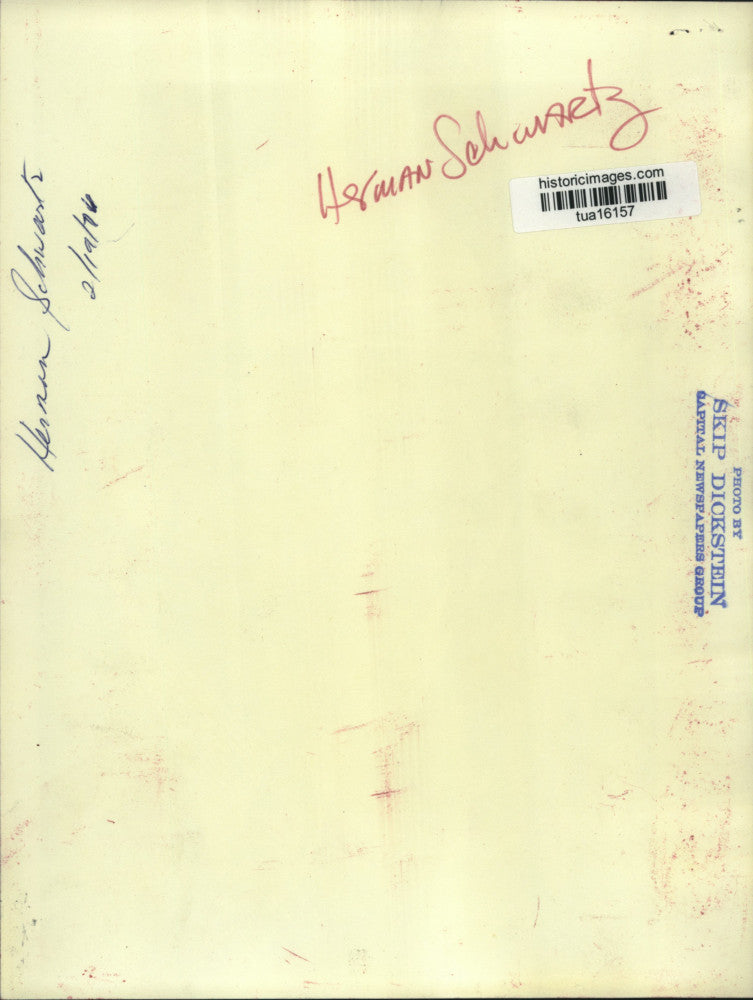 1976 Press Photo Herman Schwartz - tua16157