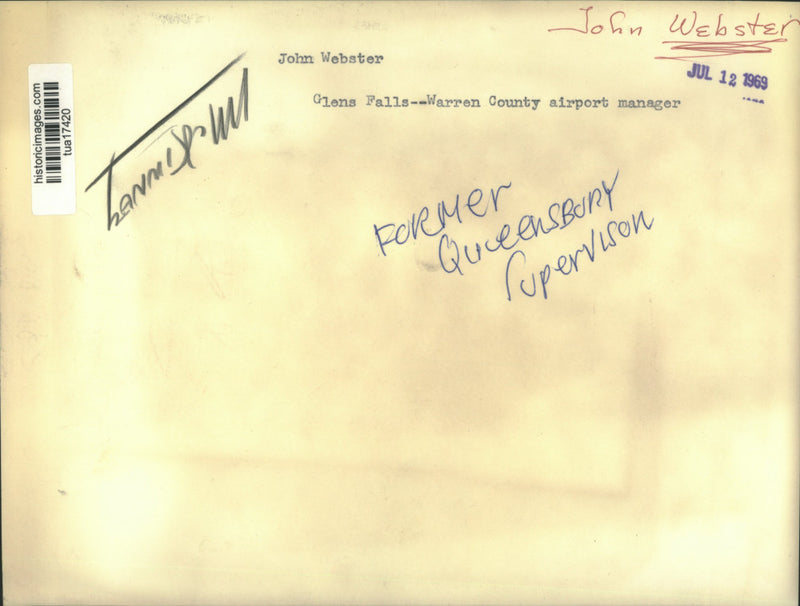 Load image into Gallery viewer, 1969 Press Photo John Webster, Glens Falls, NY - Warren County airport manager
