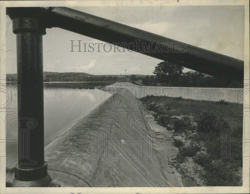 1969 Press Photo Alcove Reservoir, Albany, New York water supply - tua18038