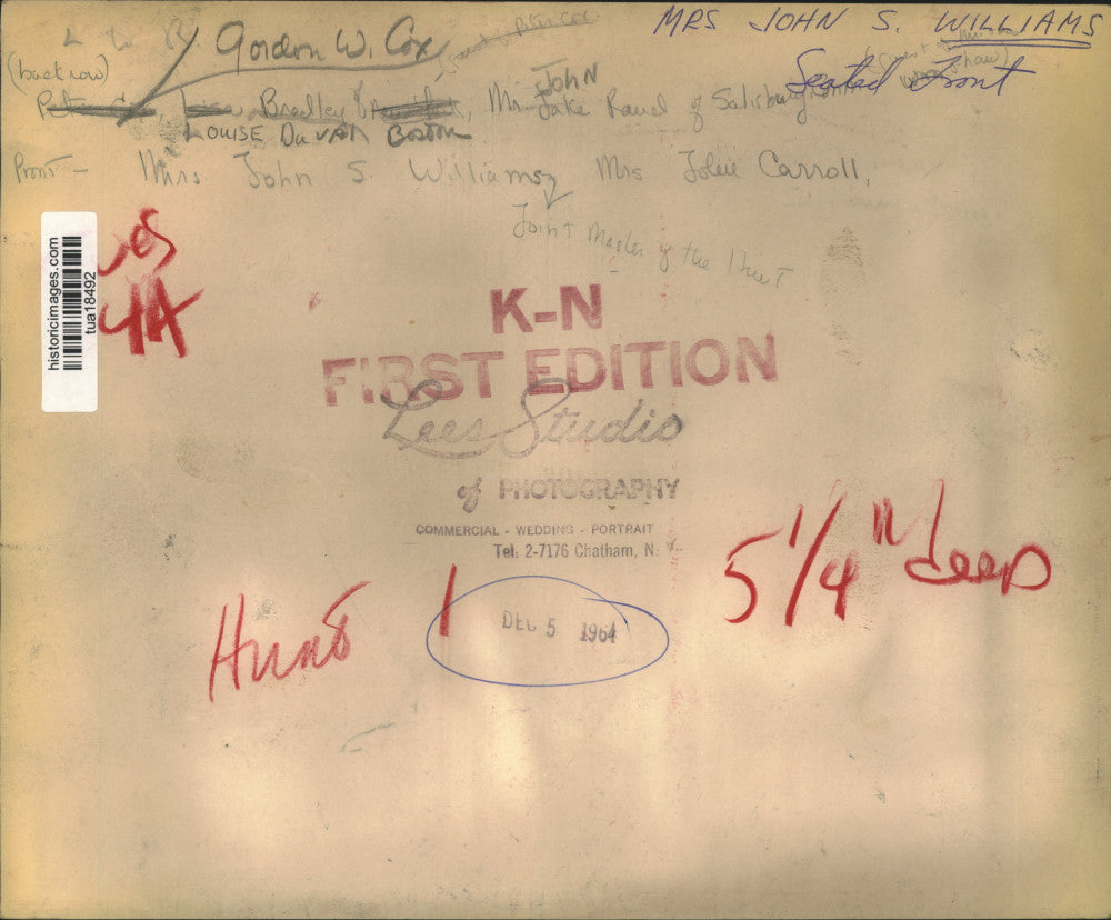 1964 Press Photo Mrs. John S. Williams (seated) is joint master of the hunt