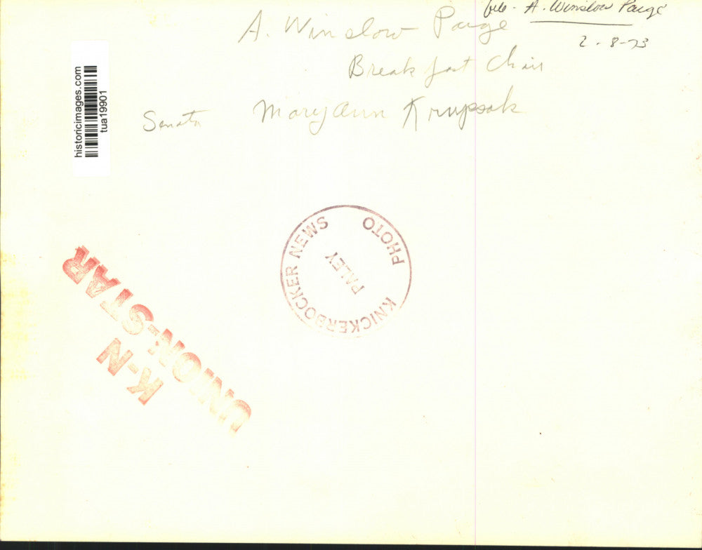 1973 Press Photo A. Winslow Paige and Mary Ann Krupsok at breakfast meeting