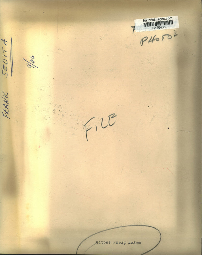 1966 Press Photo Buffalo, New York Mayor Frank Sedita speaks at podium