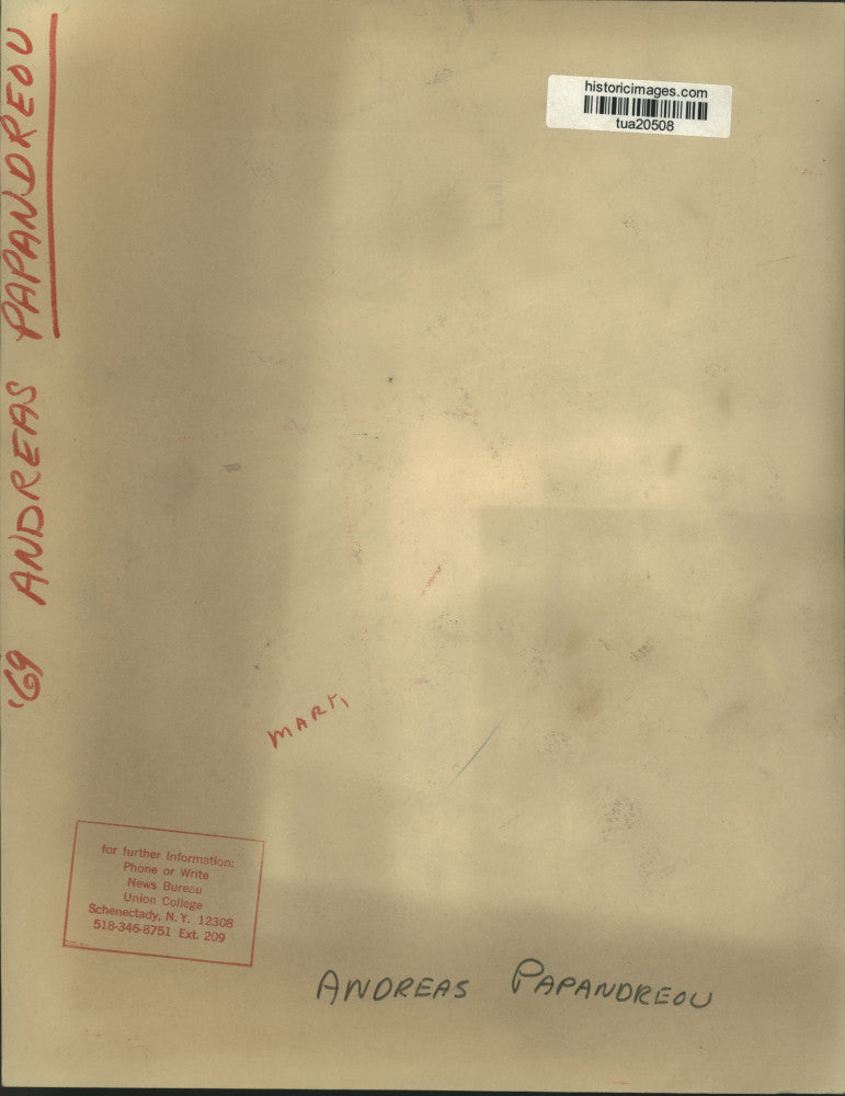 1969 Press Photo Andreas Papandreou speaks to media at Union College, NY