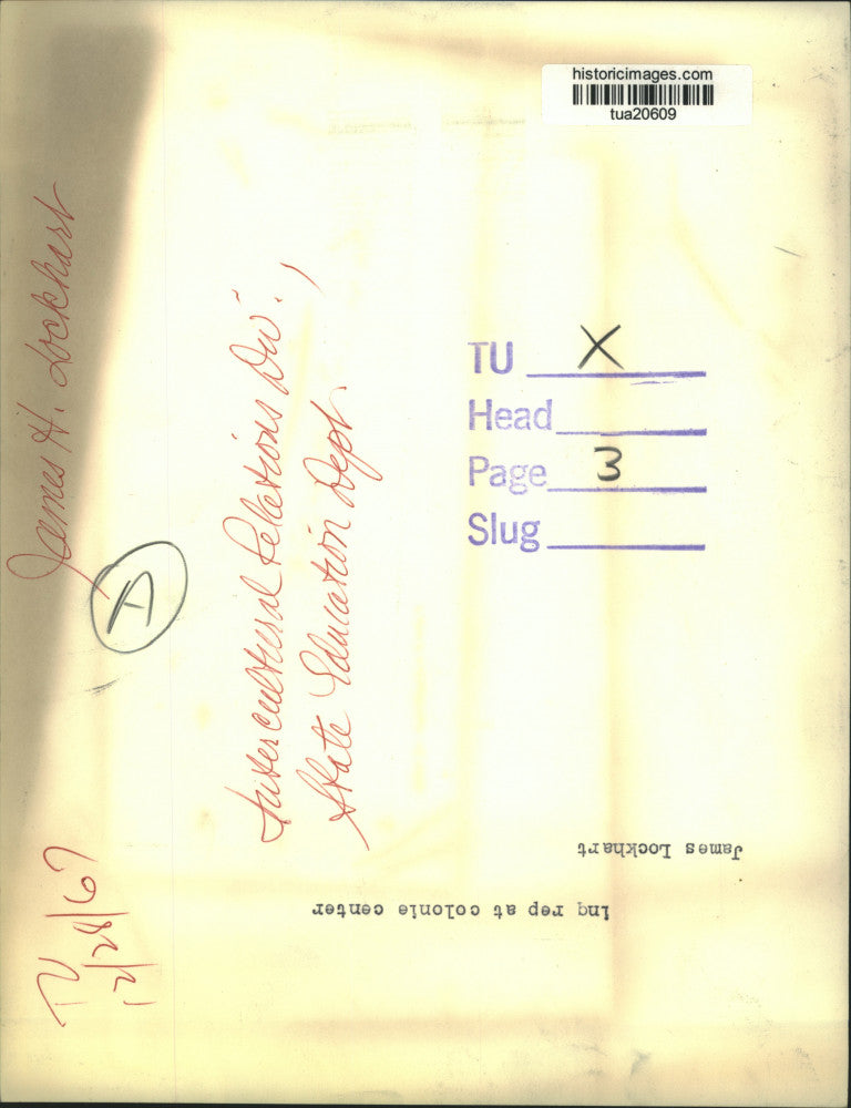 1967 Press Photo James H Lockhart holds an infant - tua20609