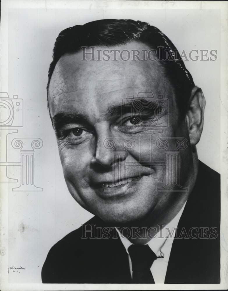1972 Press Photo John J O'Connell smiles for portrait - tua21675