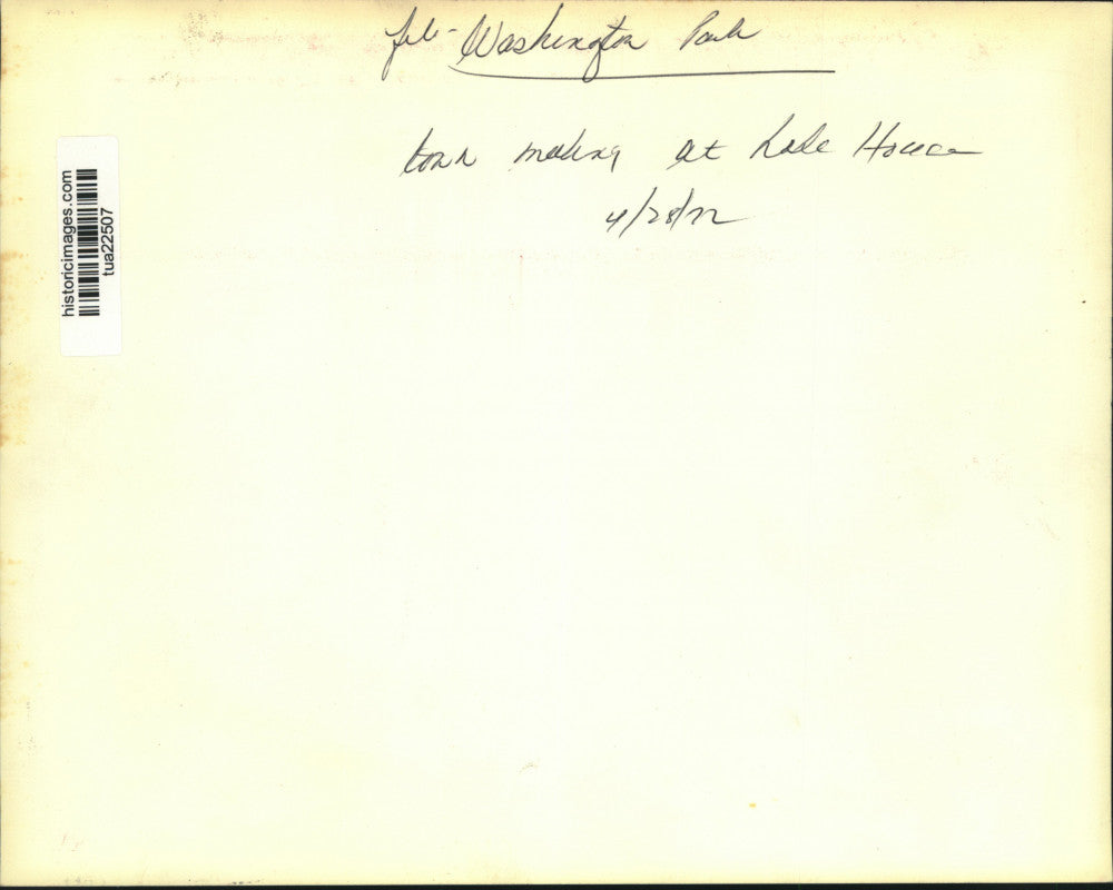 1972 Press Photo Town meeting at Washington Park Lakehouse, Albany, New York