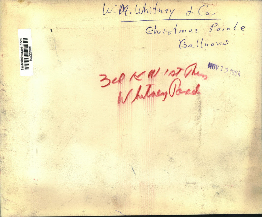 1964 Press Photo William Whitney & Co Christmas Parade balloons, Albany, NY