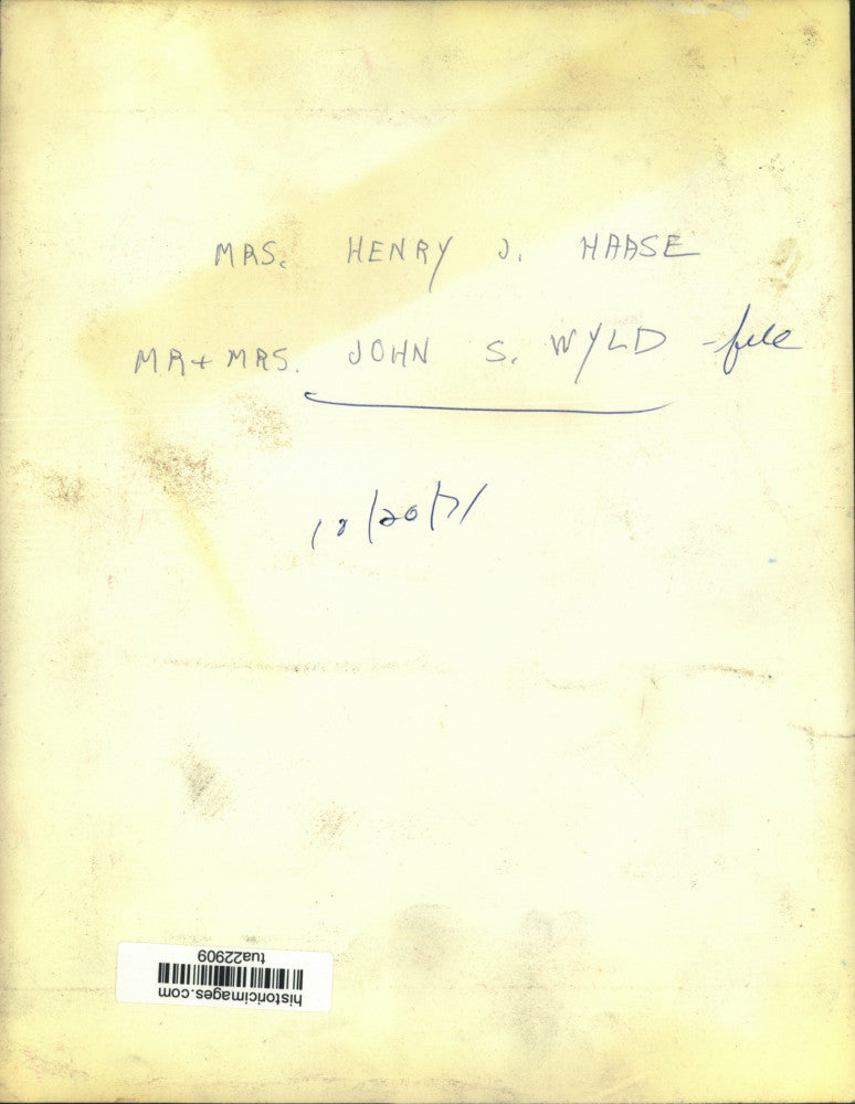 1971 Press Photo Mrs Henry J Haase & Mr & Mrs John S Wyld have drinks together