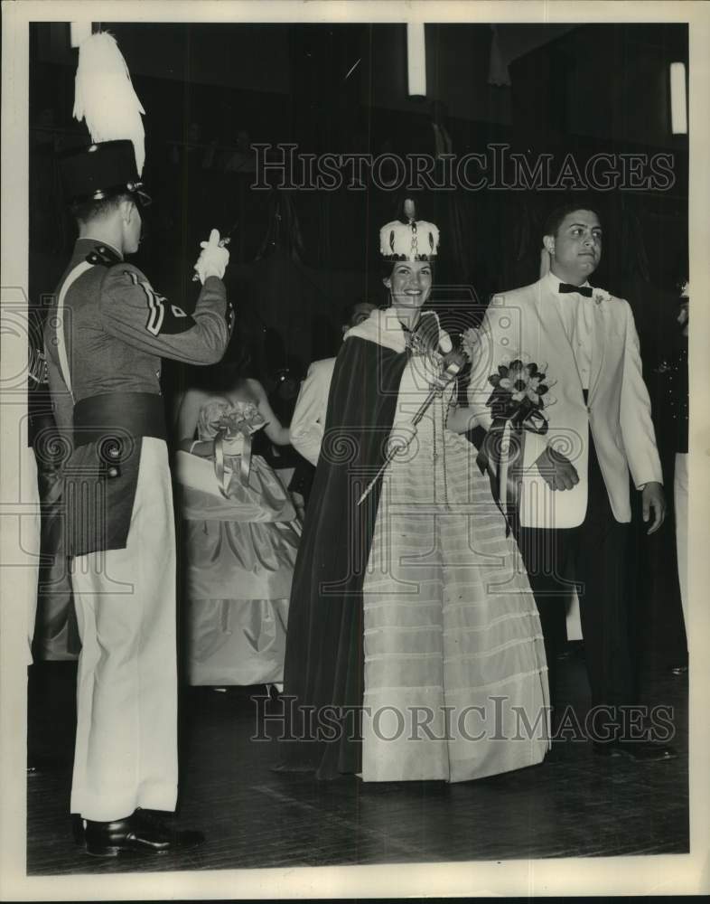 1962 Press Photo Peter Recene escorts Albany, New York Tulip Queen Nancy Self