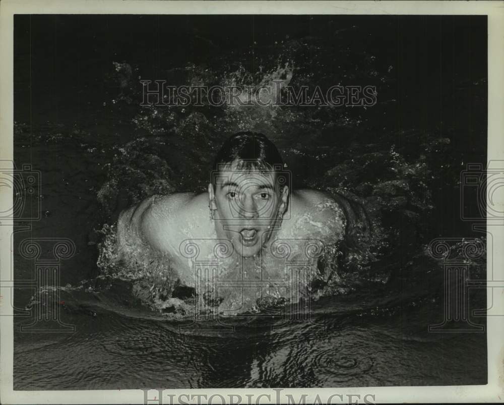 1962 Press Photo Shaker High School Swimmer Dick Sells in New York - tua23807