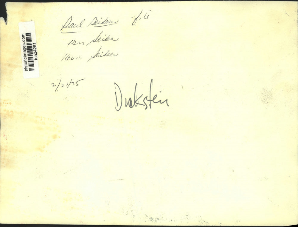 1975 Press Photo Mr. & Mrs. Saul Seider with Kevin Seider in New York