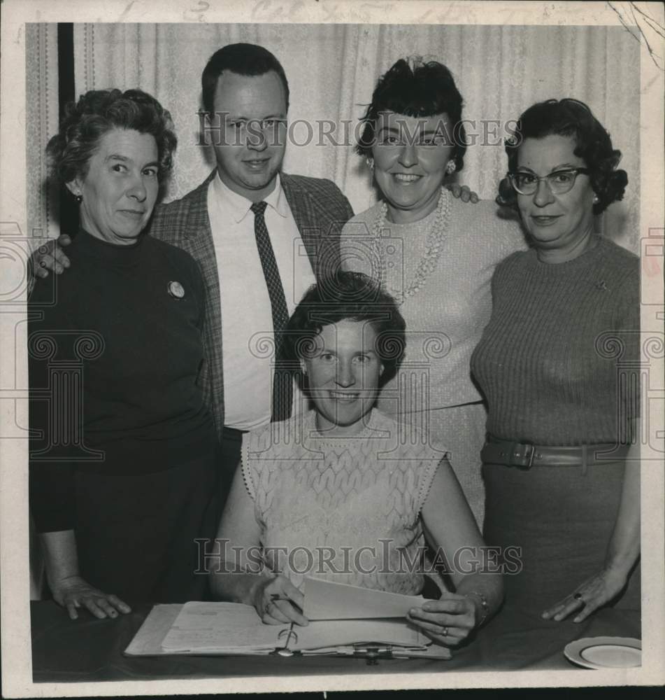 1967 Press Photo Officers of the Town of Westerlo, New York Republican Club