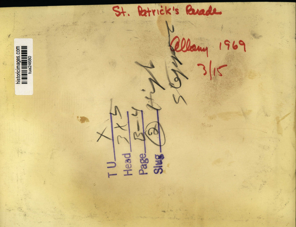 1969 Press Photo Color Guard marches in St Patrick's Day Parade holding flags