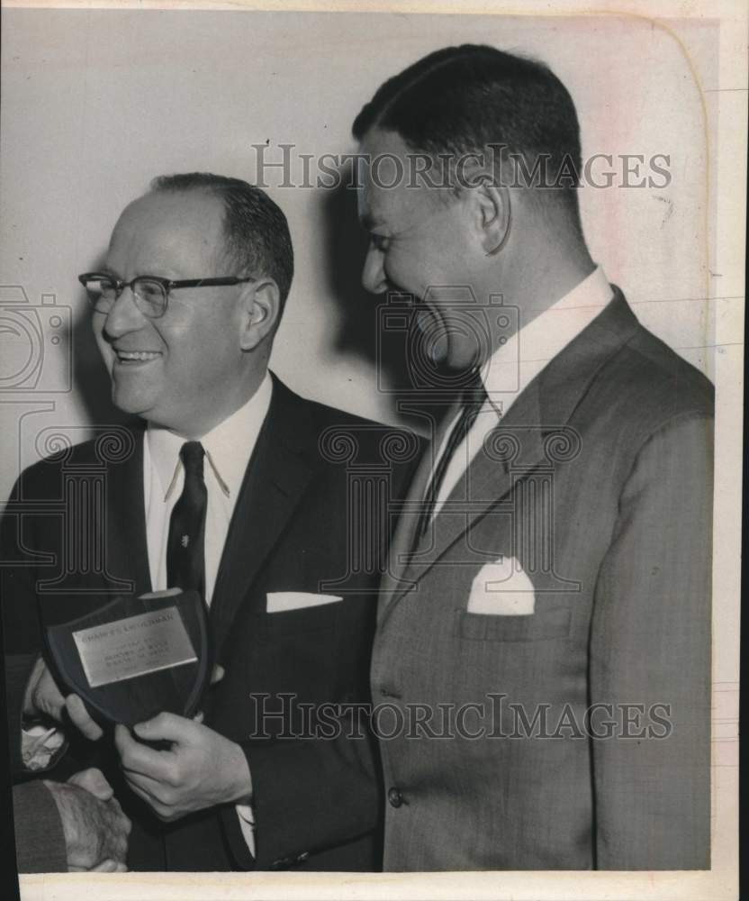 1961 Press Photo Charles Lieberman & Dr. Leonard Policoff in Albany, New York