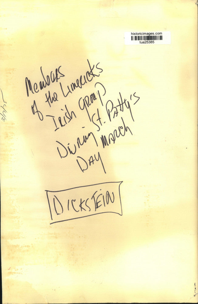 1975 Press Photo Members of Limerick's Irish Group perform in St Patricks Parade