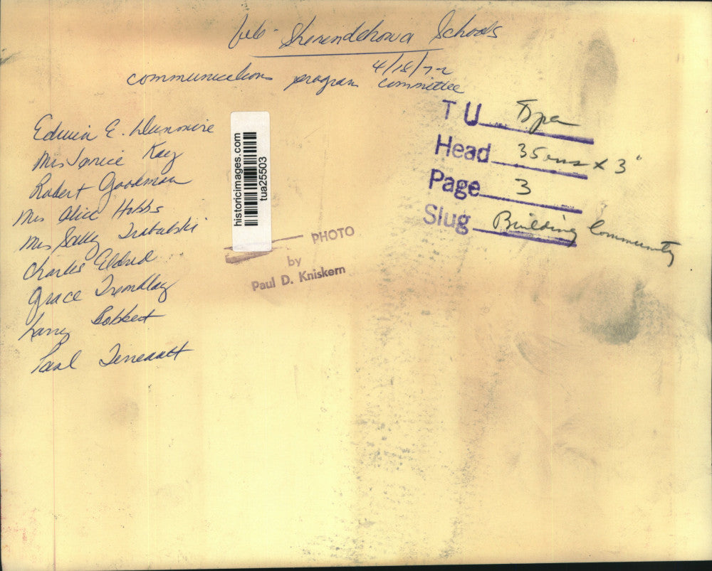 1972 Press Photo Shenendehowa Schools communication program committee meeting