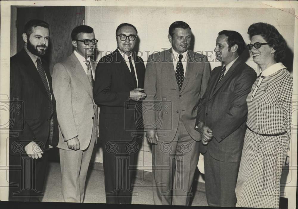1972 Press Photo Shenendehowa Board of Education candidates, Clifton Park, NY