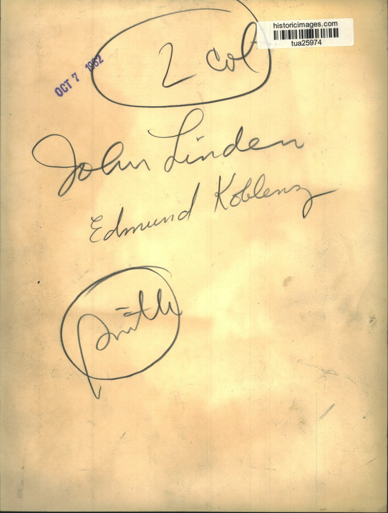 1962 Press Photo John Linden & Edmund Koblenz in New York - tua25974