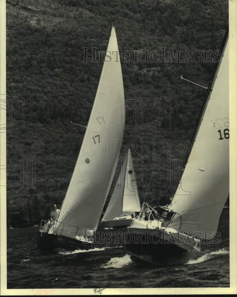 1978 Press Photo Sailboats race across Lake George NY in Corinthian Cup Race