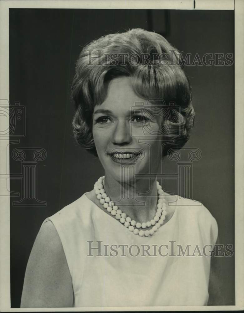 1965 Press Photo Aline Saarinen, New York art critic - tua26112