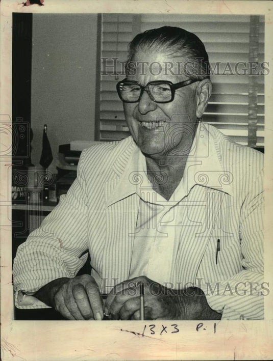 1978 Press Photo Charlie Ryan Sr. in his Albany, New York office - tua26201