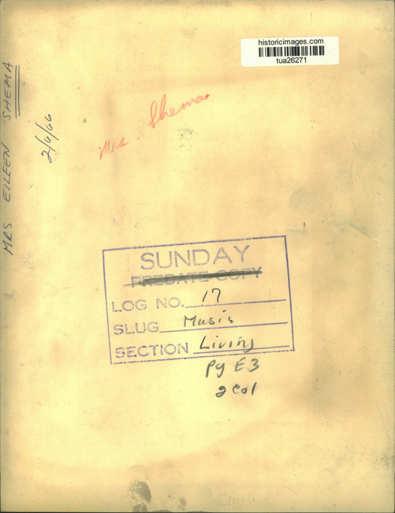 1966 Press Photo Mrs. Eileen Shema with her collection of bells in New York