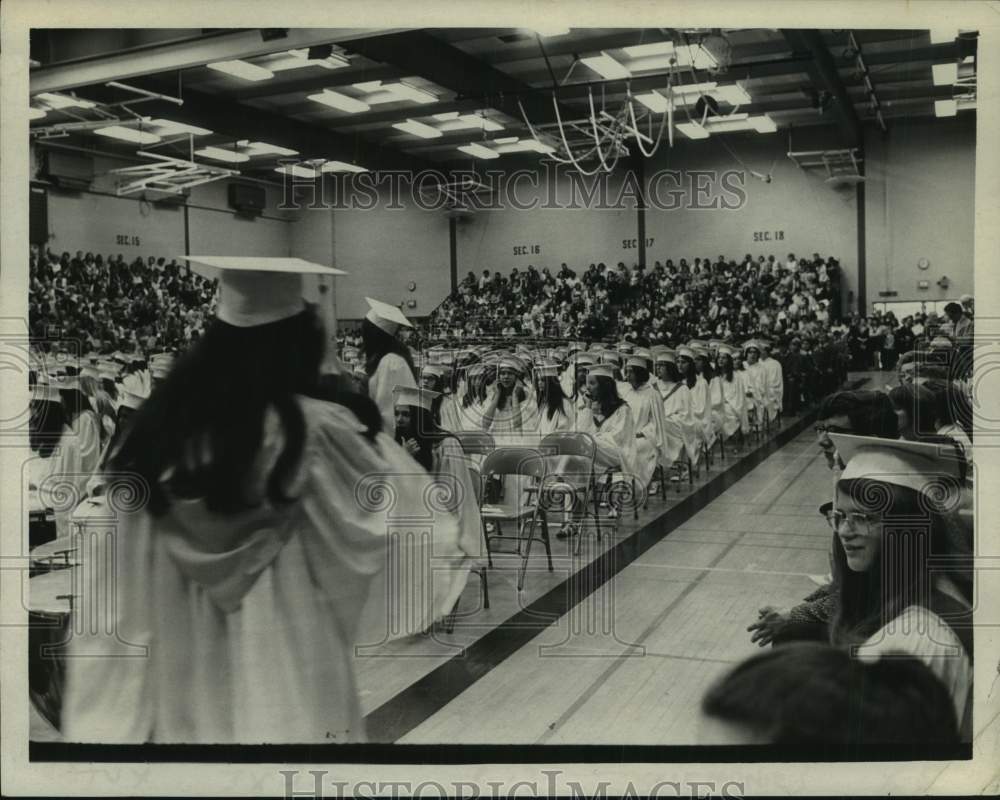 1972 Press Photo Linton High School graduation ceremonies, Schenectady, New York