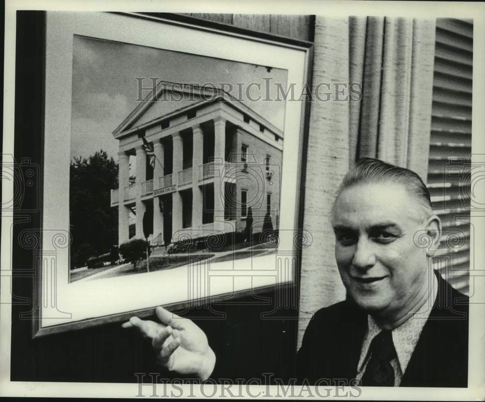 1975 Press Photo Harry Sheaffer, Town Supervisor, Bethlehem, New York