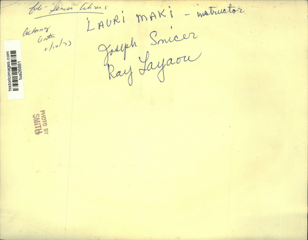 1977 Press Photo Senior Citizens take class at Albany Center, New York