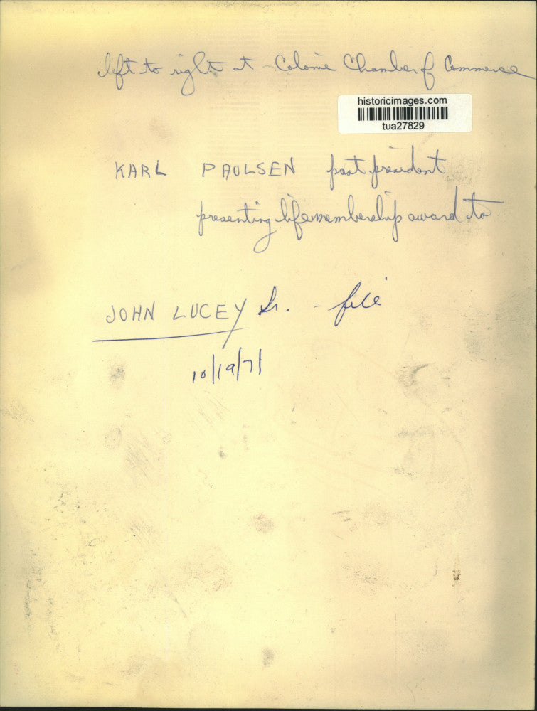 1971 Press Photo Karl Paulsen & John Lucey, Sr., Colonie, NY Chamber of Commerce