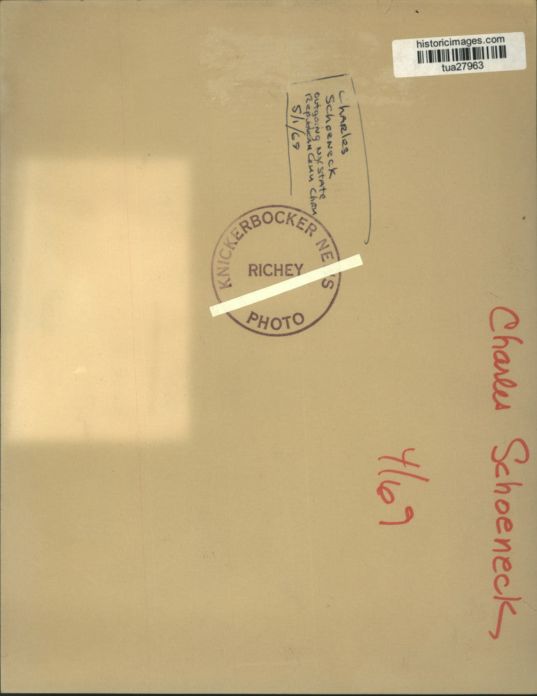 1969 Press Photo Charles Schoeneck NY State Republican Committee Chairman speaks