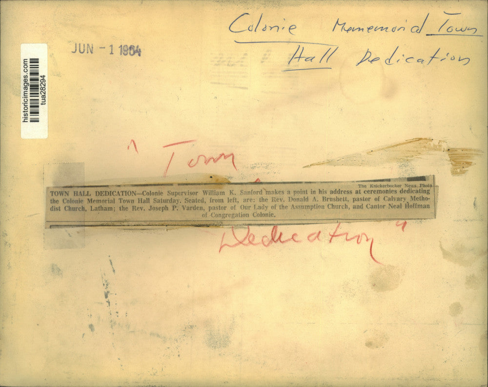 1964 Press Photo Colonie, NY Supervisor William Sanford dedicates new Town Hall