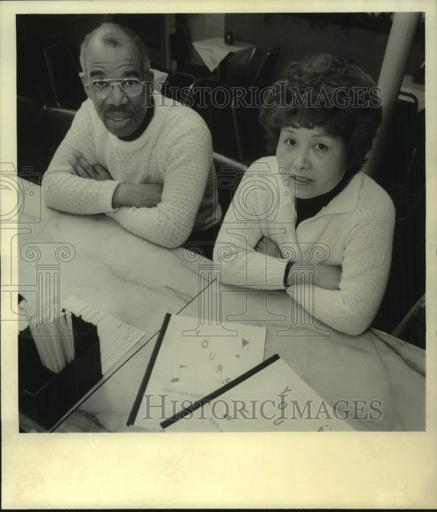 1993 Press Photo Joe Mann and his wife, Noriko, pose in the You-R-Us Jazz Club- Historic Images