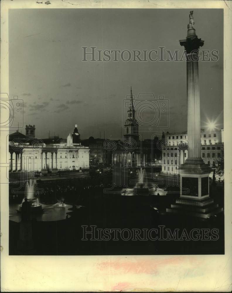 1974 Press Photo Trafalgar Square in London, England - tua30518