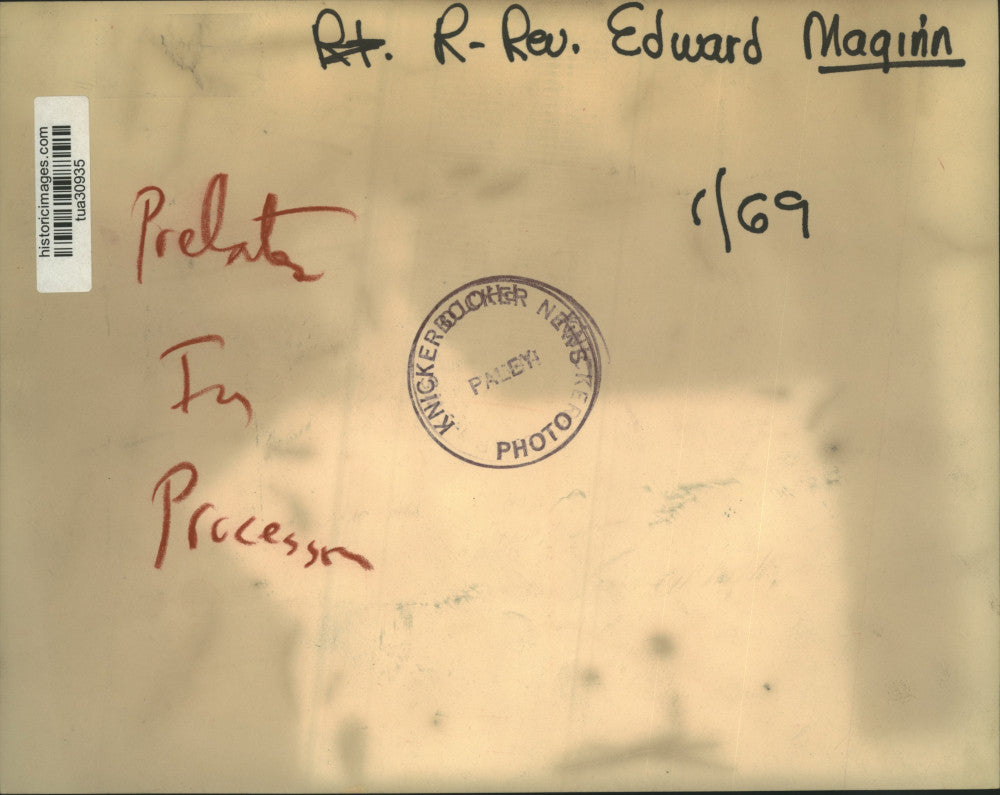 1969 Press Photo Reverend Edward J Maginn, leads procession with others