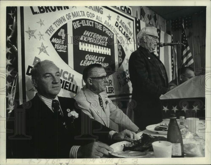 Load image into Gallery viewer, 1972 Press Photo Men listen to speaker at Town of Malta Annual Republican Rally
