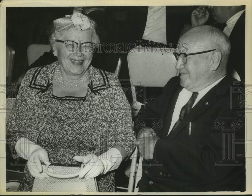 1960 Press Photo Mary Marcy and Rensselaer Mayor Clarence McNally share a laugh